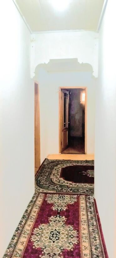 Uzunmüddətli kirayə mənzillər: Kirayə verilir: tam mebelli, geniş və işıqlı mənzil. 3 Otağ mətbəx — 7