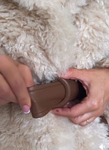 Krzneni kaputi: One size, Sa postavom, bоја - Mlečno-bela — 15