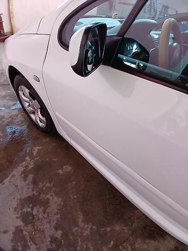 99 maşını: Peugeot 307: 2 l | 2005 il 150000 km Hetçbek — 6