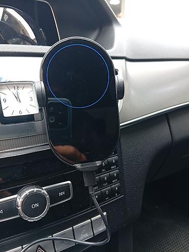 kompressor teh: Maşın üçün simsiz şarj funksiyalı telefon tutacağı - Marka/model — 2