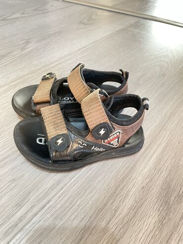 обувь италия: Продаю детскую обувь на мальчика 1. 24 размер, 300 с 2 . 23 размер