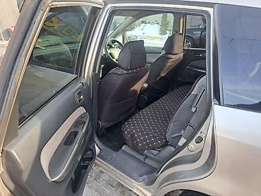 Honda: Honda Stream: 2002 г., 1.7 л, Автомат, Бензин, Минивэн — 10