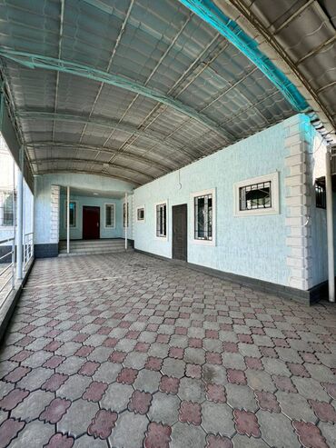 продаю дом в центре города бишкек: Үй, 199 кв. м, 6 бөлмө, Кыймылсыз мүлк агенттиги, Косметикалык оңдоо
