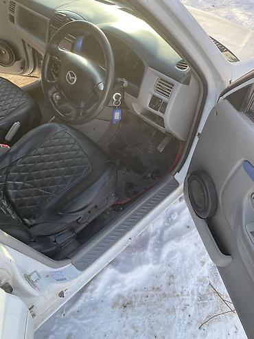 Mazda: Mazda Demio: 2001 г., 1.3 л, Автомат, Бензин, Универсал — 10