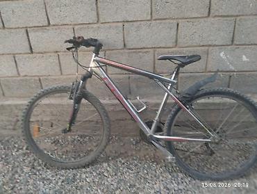 грипсы: Горный велосипед GT Avalanche (hardtail) - Рама: алюминиевая — 1