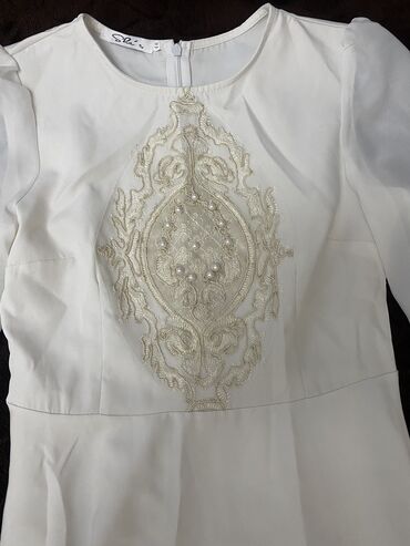 Повседневные платья: Продаю платье всё в комплекте,одевала один раз,можете примерить на — 6