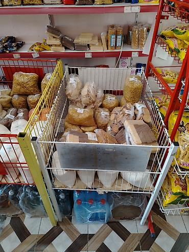 Digər istehsal avadanlığı: Market üçün teşirlər. 1 ədəd 20 azn. 
Çiko semiçka teşiri -25 azn — 1