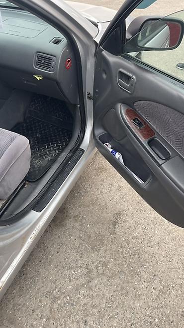 Другие автомобили: Машина Ош Шаарында Тайотта Авенсис 1999 Обоим 1.8 Механика Кузов — 10