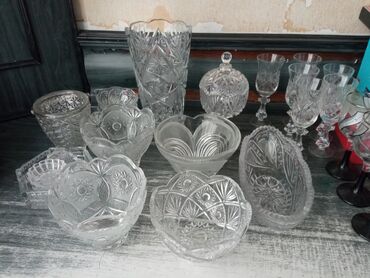 xrustal qablar ve qiymetleri: Различные хрустальнве вазы