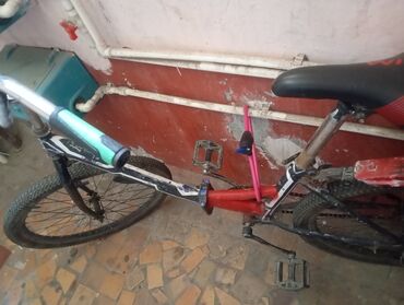 детский спортивный велосипед: İşlənmiş Şəhər velosipedi Adidas, 24", sürətlərin sayı: 32, Ünvandan götürmə, Pulsuz çatdırılma, Ödənişli çatdırılma