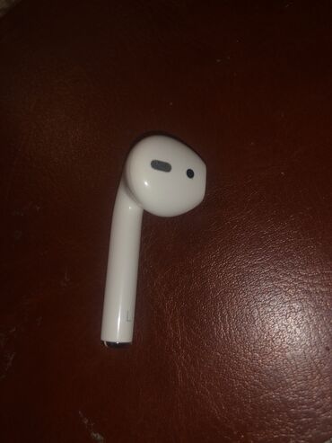 apple airpod pro: Apple Airpod 2 without charging sol qulaqciq, ehtiyat hissesi, iwlek