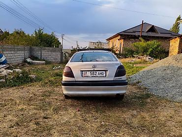 хундай грузовик 72: Toyota Avensis: 2001 г., 1.8 л, Автомат, Бензин, Хэтчбэк — 8