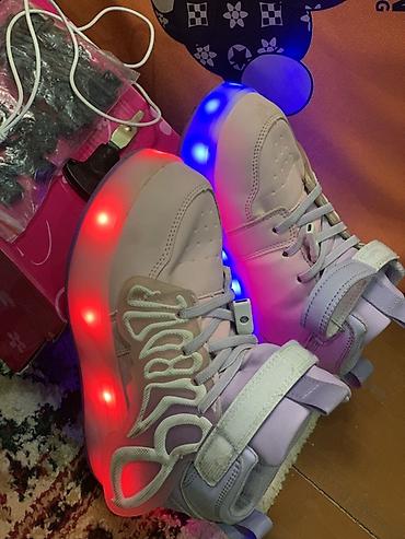Кроссовки и спортивная обувь: Светящиеся кеды для детей/Ролики 🛼подростков! Удобные подходит по 37 — 10