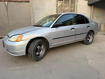 civik: Honda Civic: 2001 г., 1.7 л, Автомат, Бензин, Седан — 4