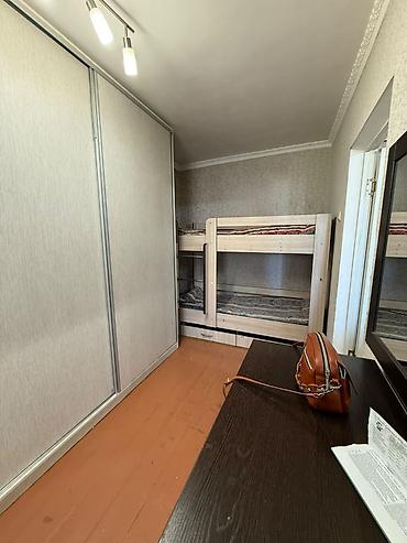 двух комнатная квартира: 2 комнаты, 42 м², Советская/Скрябина Индивидуалка, 3 этаж — 2