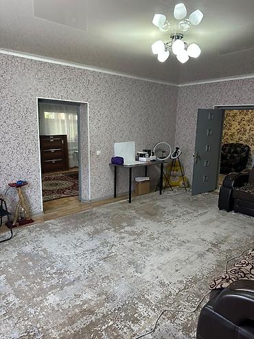Продажа коттеджей и домов: Продам теплый, уютный, благоустроенный дом. 5 комн. 100кв. отопление 3 at lalafo.kg — 14 Продажа коттеджей и домов: Продам теплый, уютный, благоустроенный дом. 5 комн. 100кв. отопление 3 — 14