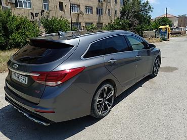 Hyundai: Hyundai i40: 2 l | 2015 il Universal — 12