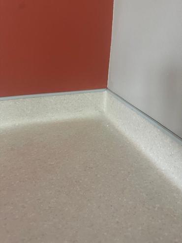 Напольные работы: Укладка пола, Монтаж напольных плинтусов, Стяжка пола | Ковролин, Ламинат, Паркет Больше 6 лет опыта — 73