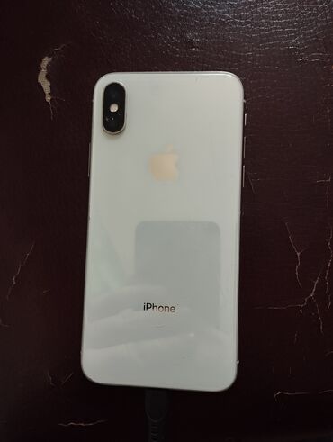 Apple iPhone: IPhone X, Б/у, 64 ГБ, Белый, Коробка, 100 %