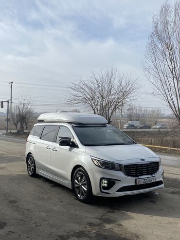 ишу машина: Kia Carnival: 2018 г., 2.2 л, Автомат, Дизель, Минивэн