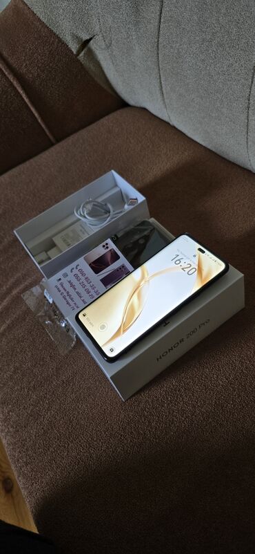 honor 90 pro qiymeti irşad: Honor 200 Pro, rəng - Boz