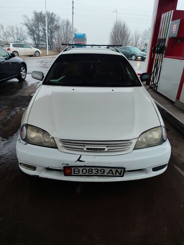 Toyota: Toyota Caldina: 2000 г., 2 л, Автомат, Бензин, Универсал