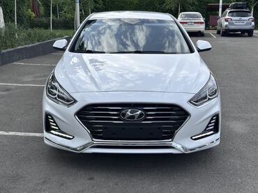 машиа: Hyundai Sonata: 2021 г., 2 л, Автомат, Газ, Седан
