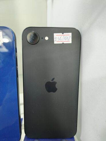 Apple iPhone: IPhone 16e, 256 GB, Qara, Face ID — 2