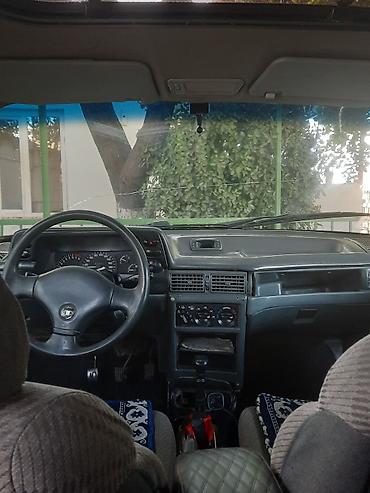 Продажа авто: Daewoo Nexia: 1994 г., 1.5 л, Механика, Седан — 3
