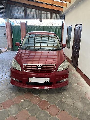 водный мото: Toyota Ipsum: 2003 г., Автомат, Универсал — 5