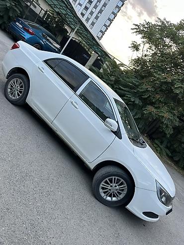 es 2017: BYD E5: 2019 г. — 2