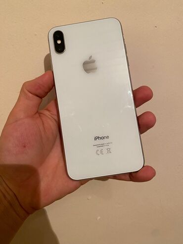 Apple iPhone: IPhone Xs Max, Б/у, 256 ГБ, Белый, Защитное стекло, Чехол, 78 %