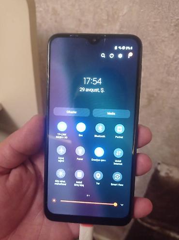 ucuz samsung telefon: Samsung Galaxy A10, 32 GB, rəng - Qara — 5