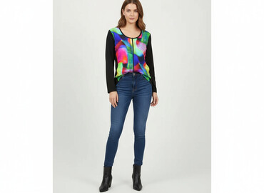 gianni versace signature t shirty: Жіноча блуза, розмір M