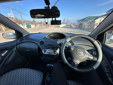 тайотта витс: Toyota Vitz: 2003 г., 1.3 л, Автомат, Бензин, Хэтчбэк — 4