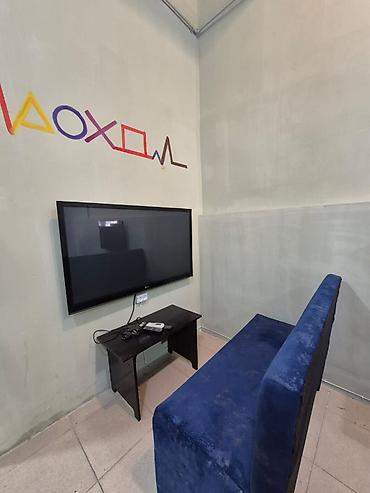 Hazır biznes: 3 ədəd PlayStation 4 Fat 500 gb 6 ədəd pult 4 ədəd TV 4 ədəd divan 4 — 4