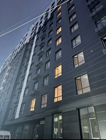 квартиру 3х комнатную: 2 комнаты, 71 м², Элитка, 4 этаж, Дизайнерский ремонт