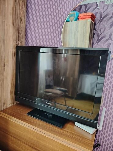 Televizorlar: Televizor Toshiba 82"