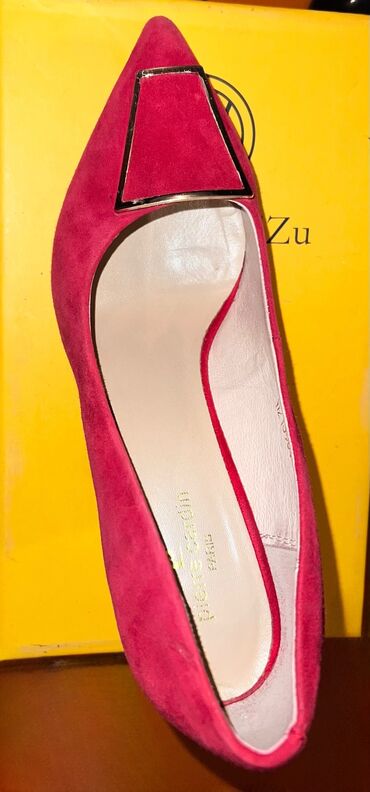 Туфли: Туфли, 36, Б/у, цвет - Черный, Платная доставка, Самовывоз — 3