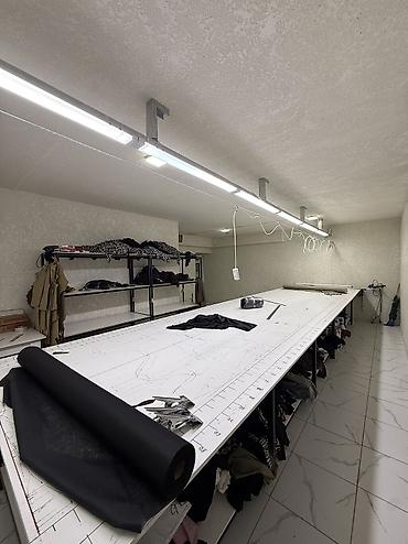 Продажа помещений свободного назначения: Продается нежилое помещение с ремонтом в ж/м Кара-Жыгач🏠🌳 📍Локация - — 6