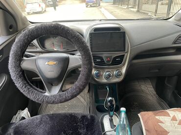 Chevrolet: Chevrolet Spark: 2017 г., 1 л, Бензин, Хэтчбэк at lalafo.kg — 6 Chevrolet: Chevrolet Spark: 2017 г., 1 л, Бензин, Хэтчбэк — 6