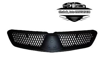 Решетки радиатора: Решетка радиатора Mitsubishi 2005 г., Новый — 3