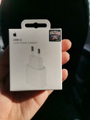 айфон за 30000: IPhone 15 Pro, Б/у, 256 ГБ, Natural Titanium, Зарядное устройство, Защитное стекло, Чехол, 90 %