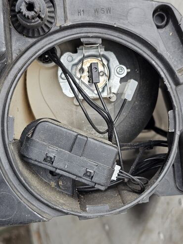 Передние фары: Передняя левая фара Volkswagen 2006 г., Б/у, Оригинал, Германия — 17