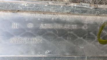 kn filter za auto: MASKA ZA MERCEDES BENZ C 180, C 200, C 220 . OD 2014. DO 2017. GOD — 2