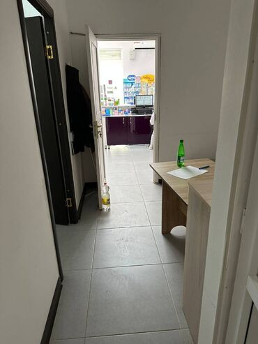 Digər kommersiya daşınmaz əmlakı: Aptek içindekilerle icareye verilik çox işlek bir yerde yerleşir esas — 8