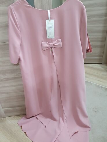 коктейльное платье с запахом: Вечернее платье, Коктейльное, С рукавами, 5XL (EU 50)