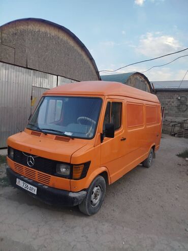 срочно сатам акча керек: Mercedes-Benz : 1992 г., 2.9 л, Механика, Дизель, Бус