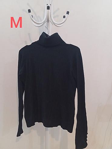 vilur kofta modelleri: Qara rəngli qolf sviter - Ölçü: M (şəkildə qeyd olunub) - Model — 1