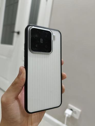 xiomi: Xiaomi 15 / 256gb телефон состояние как на фото отличное защитная — 1
